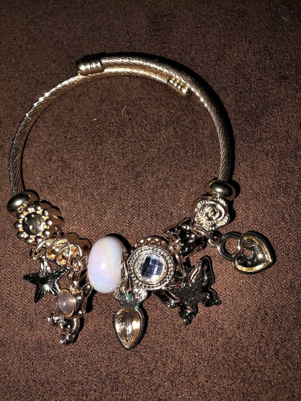 Charm Bracelet Gold & Black Like New